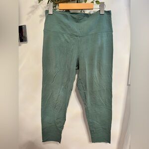 Aritzia TNA Atmosphere High-Rise 7/8 Leggings (Cotton)